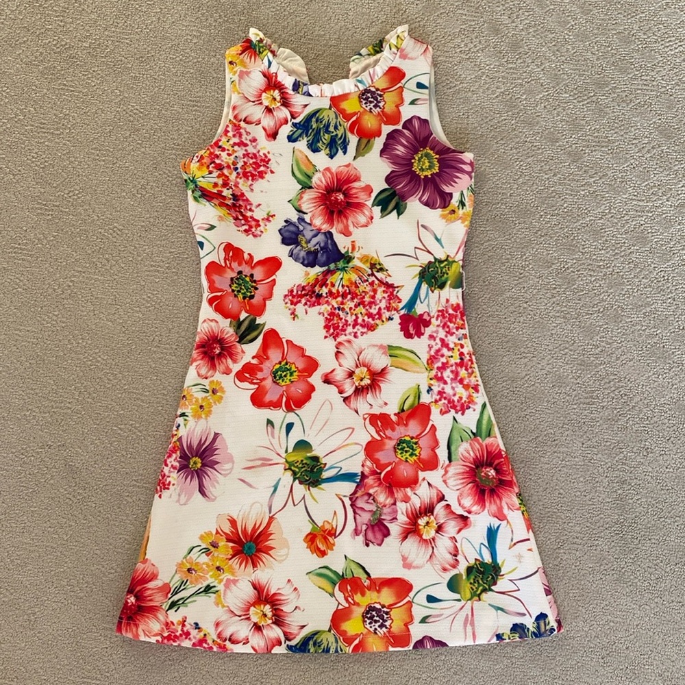 Floral Girls Dress Fully Lined by Shelli Segal designed in Los Angeles